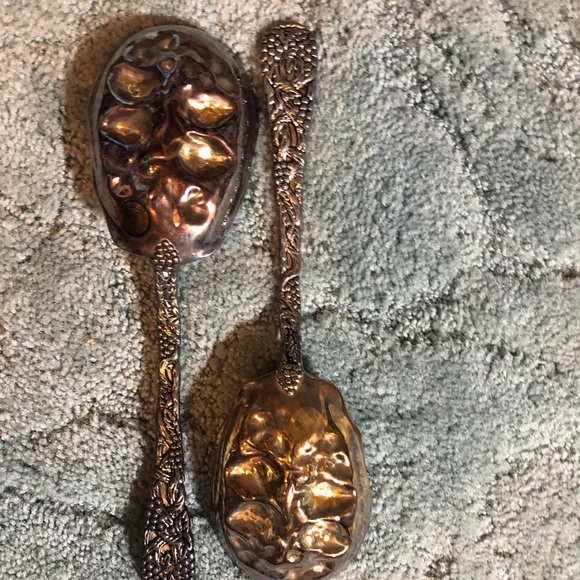 Neiman Marcus serving utensils(2) - Picture 1 of 6
